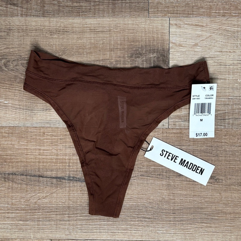 Steve Madden Chocolate Brown Thong Size M